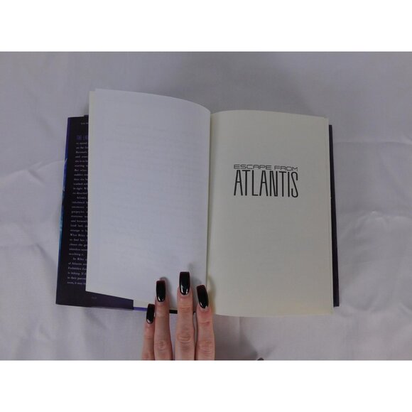 Escape From Atlantis Kate O'Hearn Adventure Fantasy Book 1 Hardcover Ages 8-12 - Picture 5 of 6